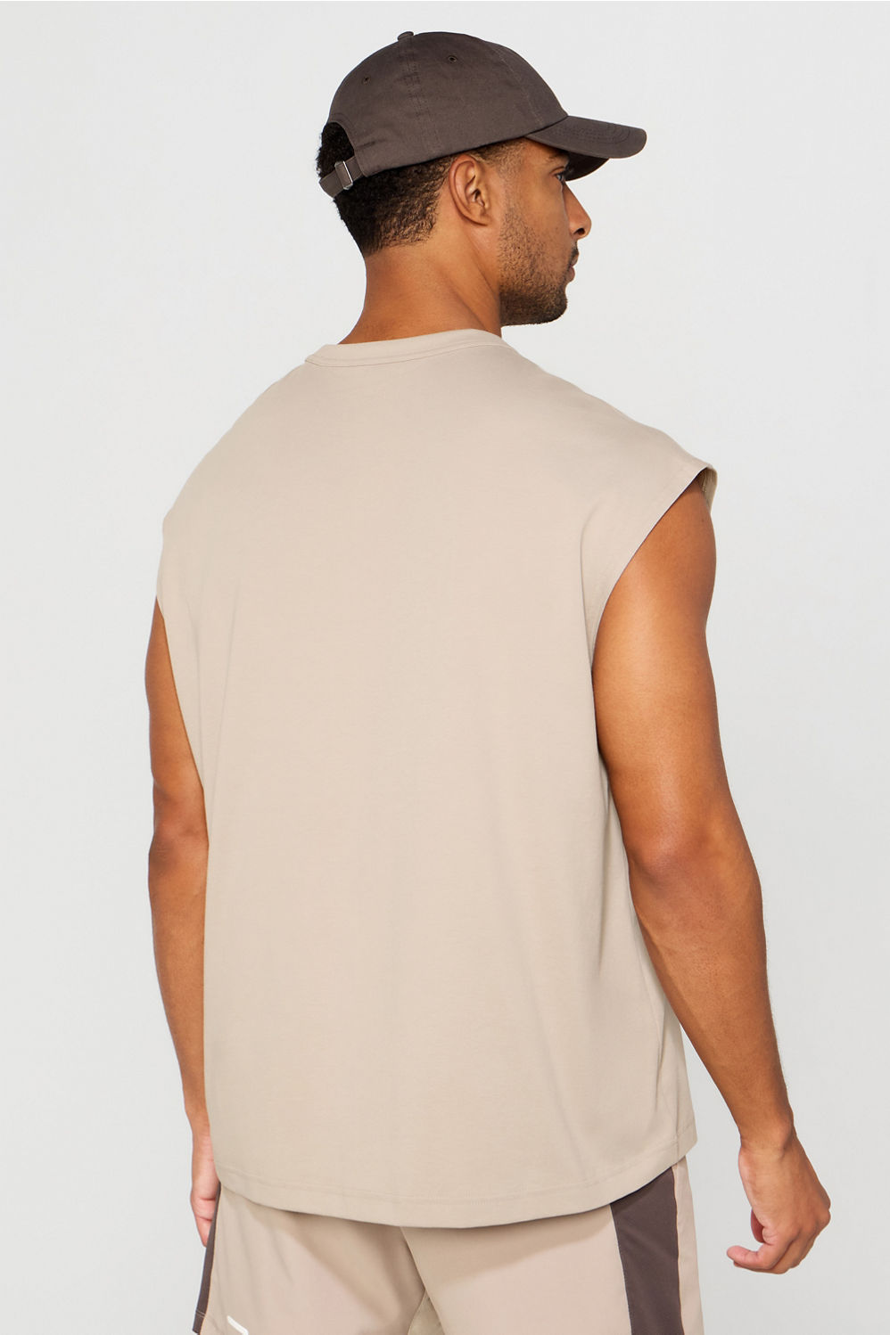 THE EFFORTLESS OVERSIZED MUSCLE TANK
