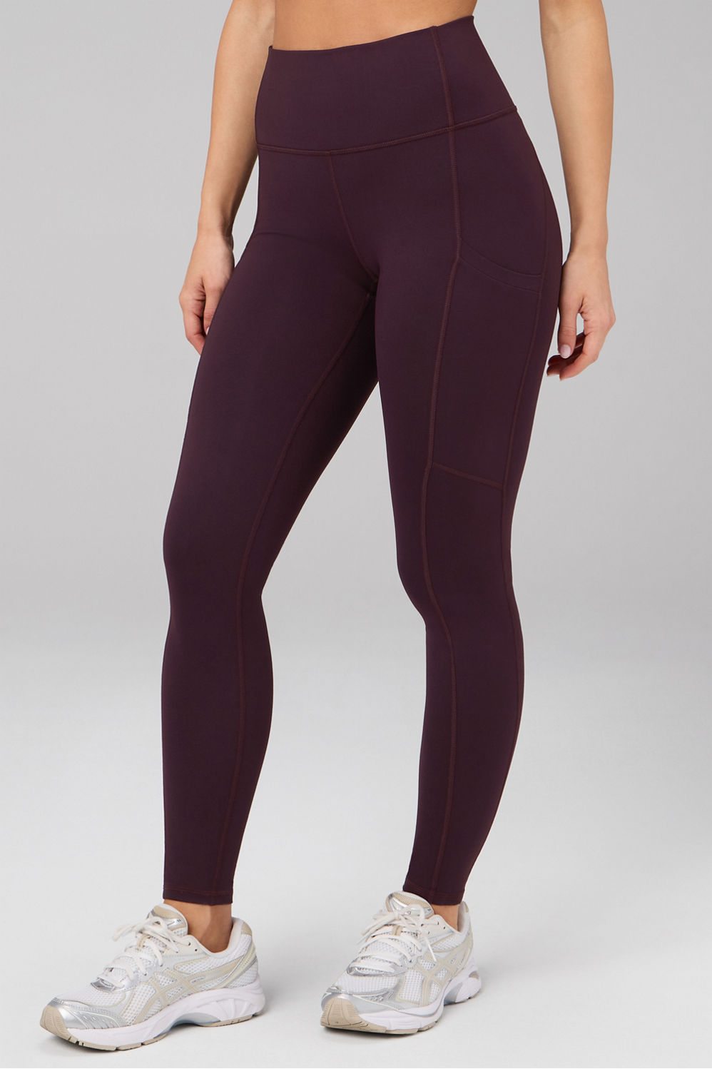 ON-THE-GO HIGHWAISTED LEGGING-SHORT