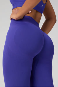 SEAMLESS SCRUNCH LEGGING