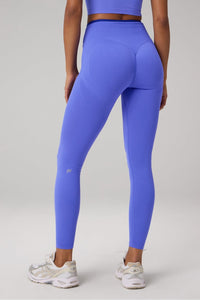 SEAMLESS SCRUNCH LEGGING-SHORT