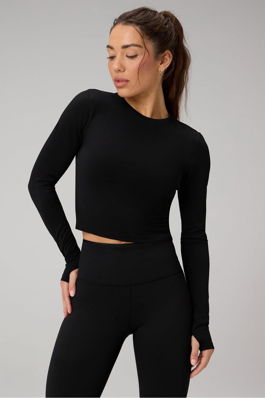 FEATHER TECH+ CROPPED LONG-SLEEVE TOP