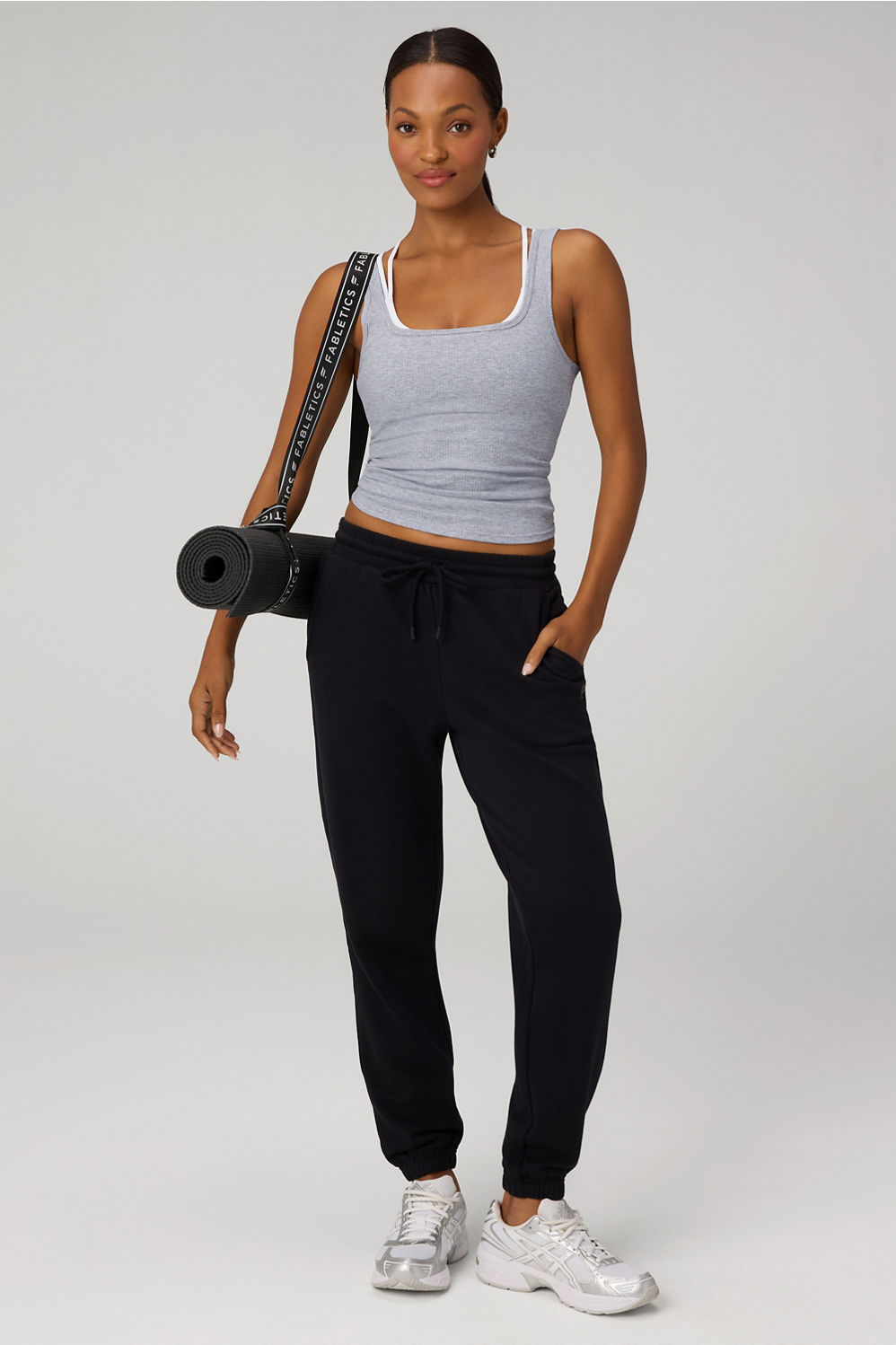 YEAR ROUND TERRY HIGH-WAISTED SWEATPANT - SHORT