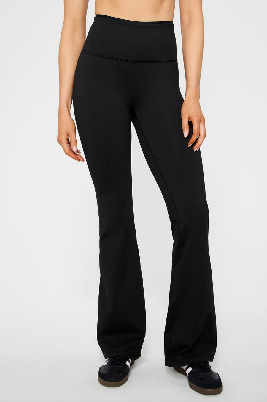 BOOST HIGH-WAISTED FLARE PANT- SHORT