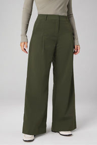 EVERYDAY WIDE LEG TROUSER - SHORT