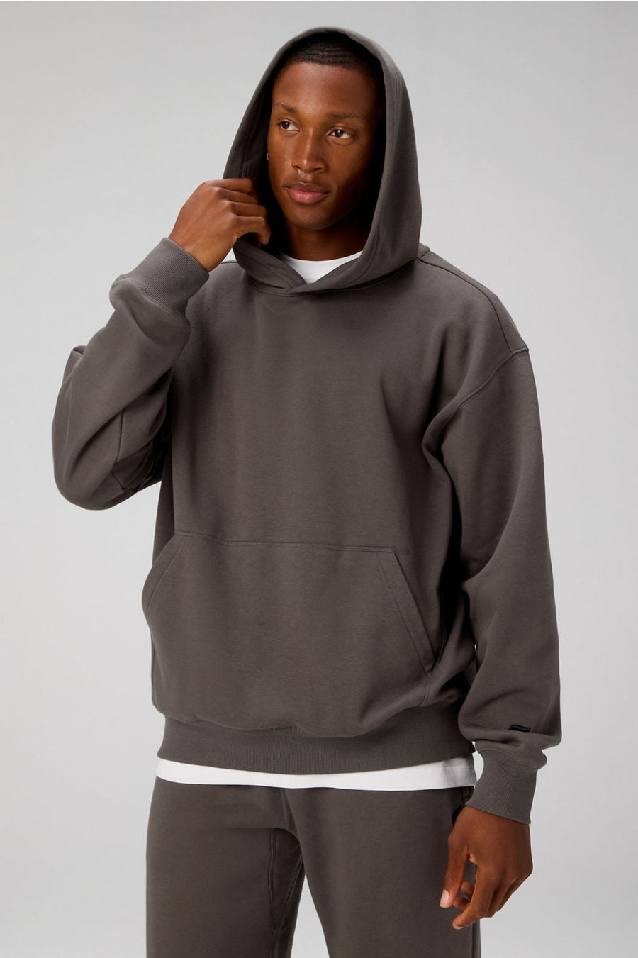 THE GO-TO OVERSIZED HOODIE