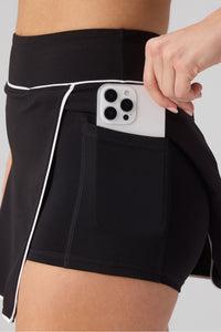 ON-THE-GO CLASSIC MINI SKIRT