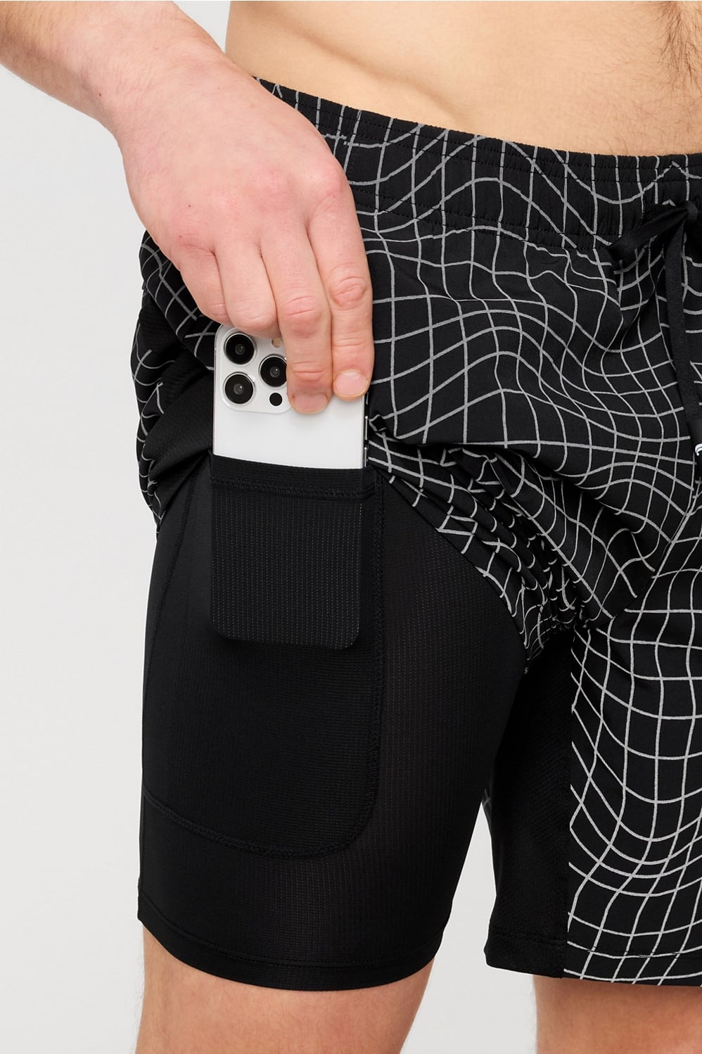 THE 7" O2 RUN SHORT (LINED)